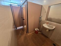 Avari Centre (D14), Office #532675711